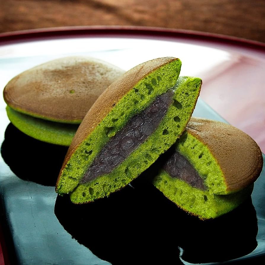 Chayudo Uji Matcha Japanese Dorayaki Red Bean Pancake Snack 4 Pieces - Image 2